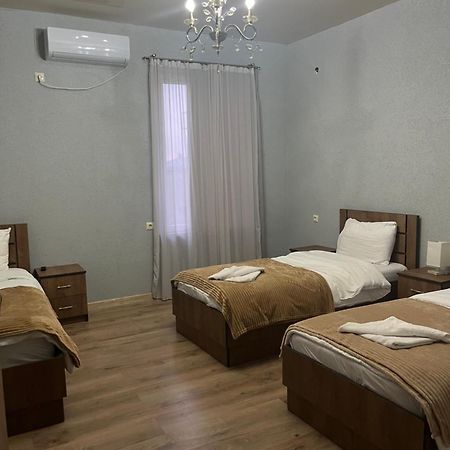 Hotel Shogi Zugdidi Bagian luar foto