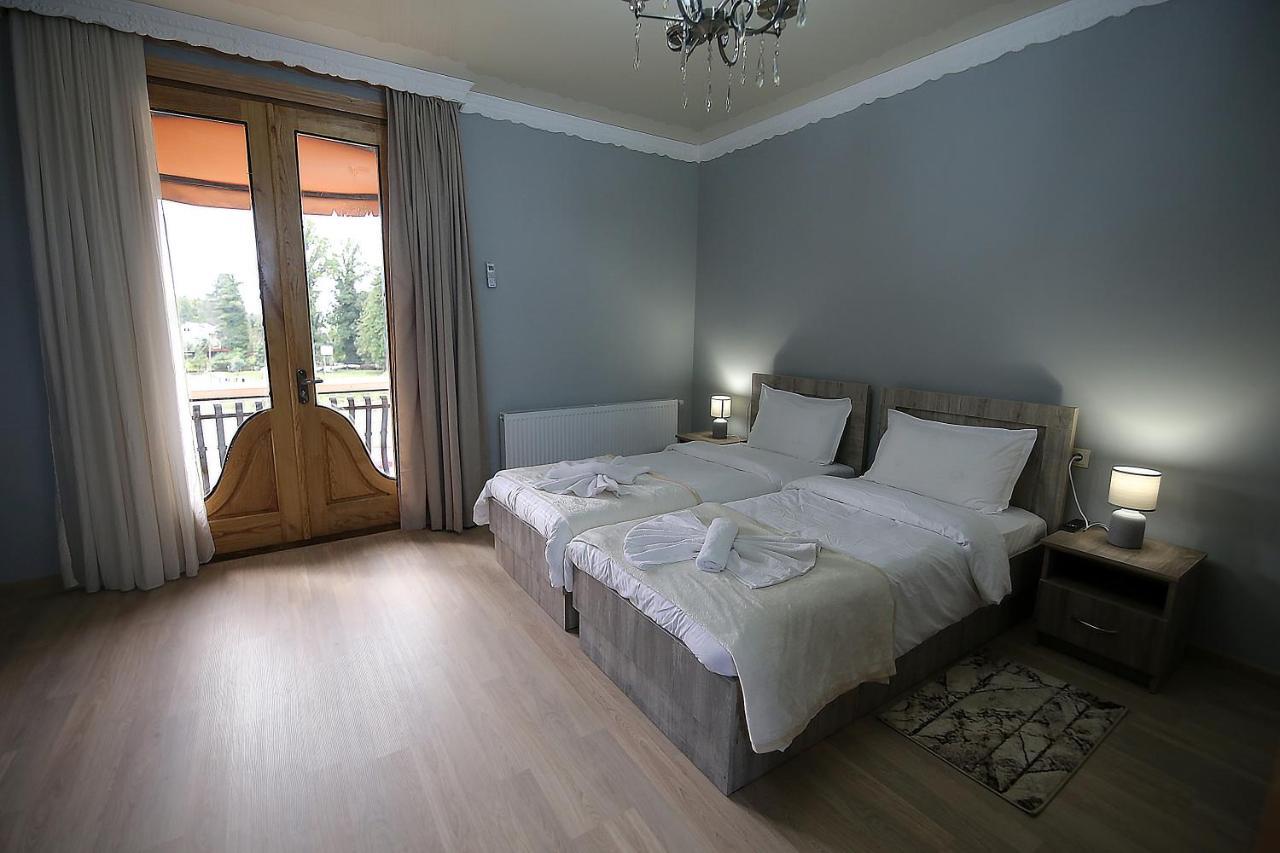 Hotel Shogi Zugdidi Bagian luar foto