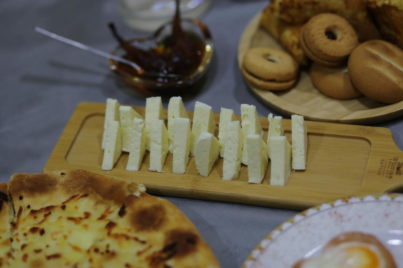 Hotel Shogi Zugdidi Bagian luar foto