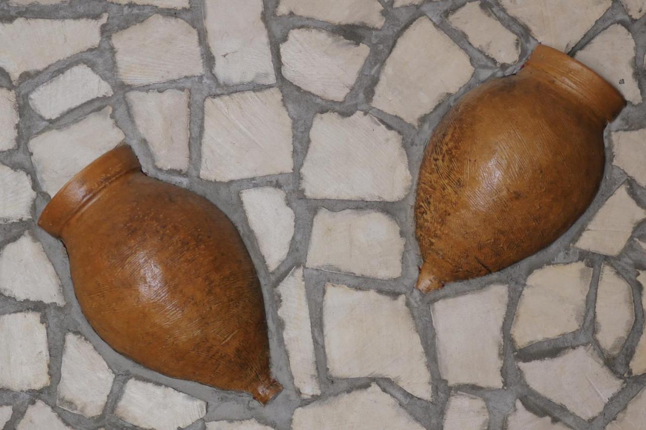Hotel Shogi Zugdidi Bagian luar foto